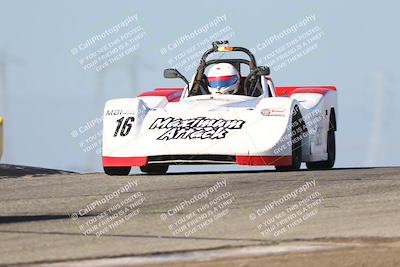 media/Oct-26-2025-CalClub SCCA (Sun) [[8ce1e69566]]/Group 6/Grapevine/